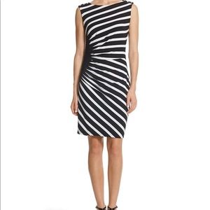White House Black Market Black / White Sheath Dress Sz 12